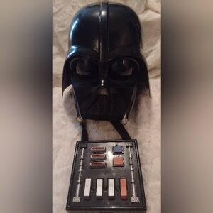 Star Wars Darth Vader Voice Changer Adult Mask Hasbro 2004  Tested Working